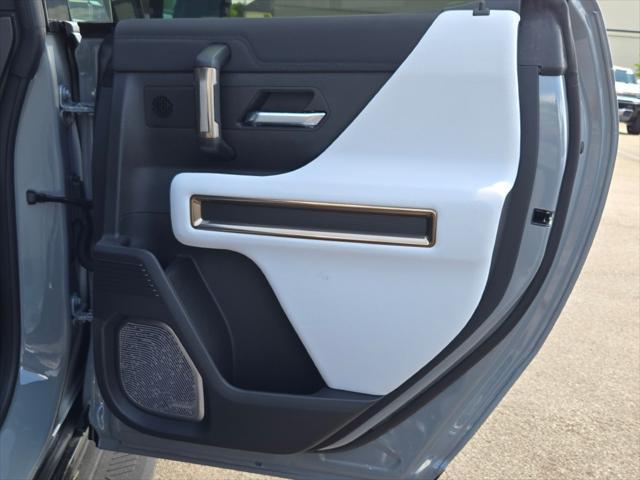 new 2025 GMC HUMMER EV SUV car, priced at $106,265