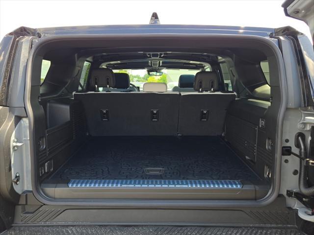 new 2025 GMC HUMMER EV SUV car, priced at $106,265