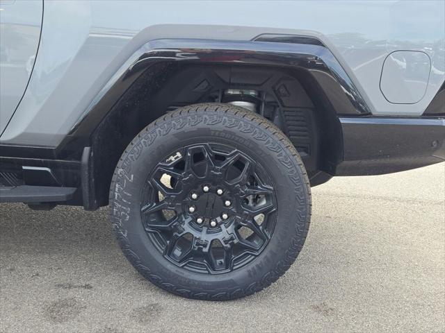 new 2025 GMC HUMMER EV Pickup car, priced at $97,100