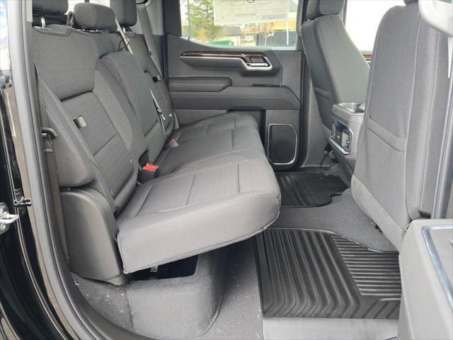 new 2025 GMC Sierra 1500 car, priced at $52,840