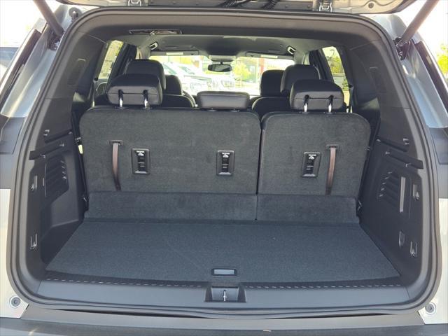 new 2025 GMC Acadia car, priced at $49,055