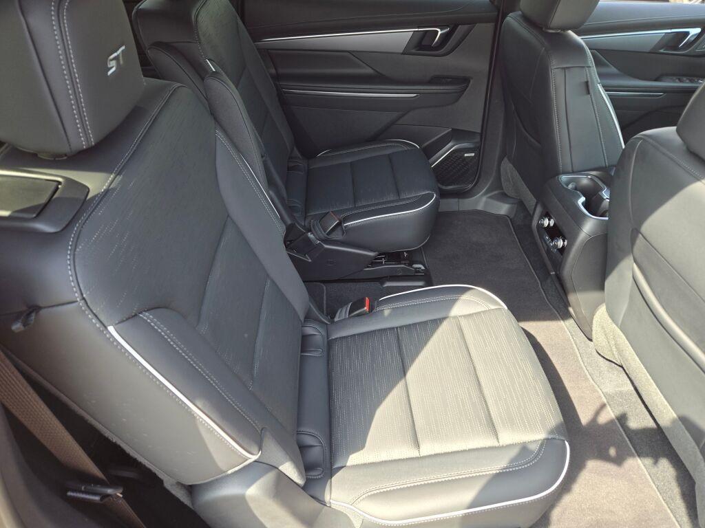 new 2025 Buick Enclave car, priced at $45,835