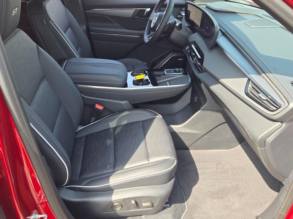 new 2025 Buick Enclave car, priced at $45,835