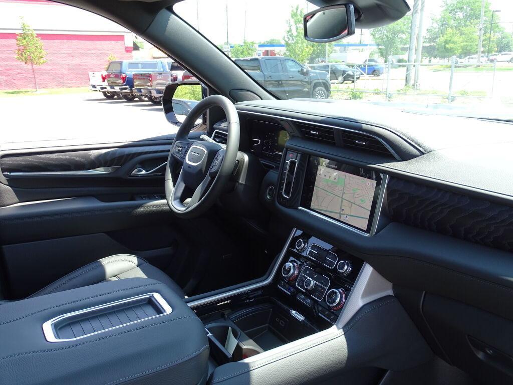 new 2024 GMC Yukon XL car, priced at $85,030