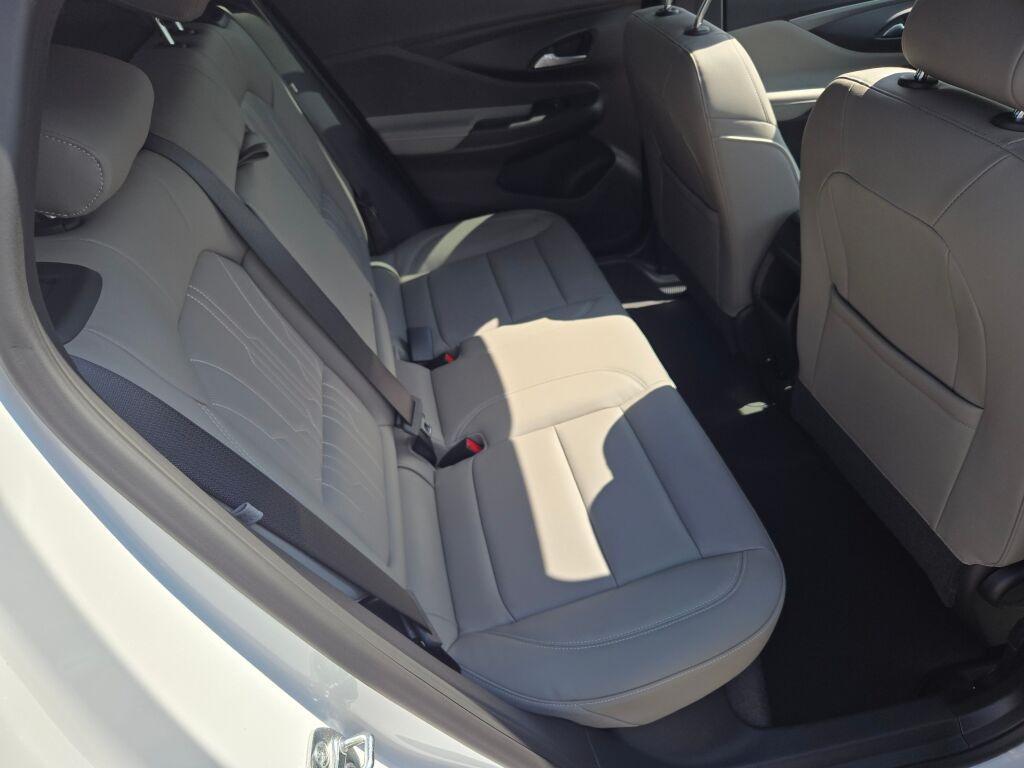 new 2025 Buick Envista car, priced at $29,390