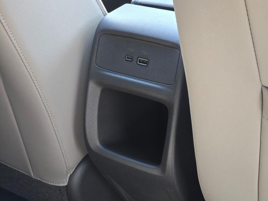 new 2025 Buick Envista car, priced at $29,390