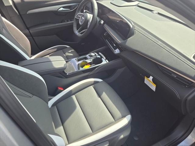 new 2025 Buick Envision car, priced at $40,300