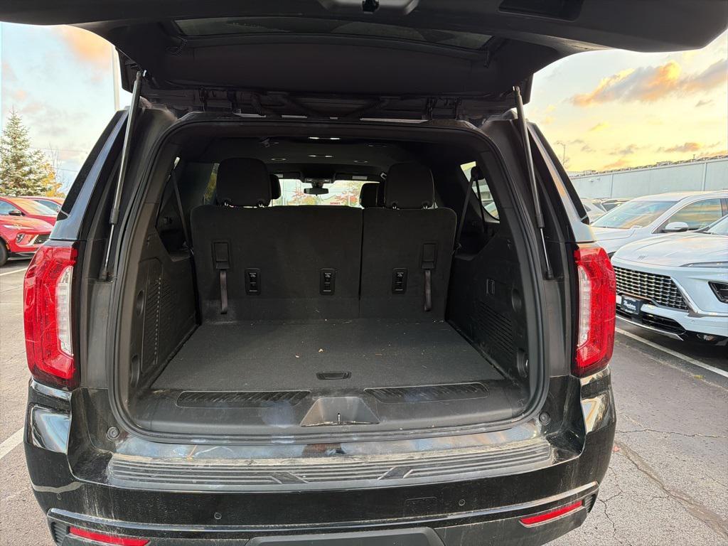 used 2022 GMC Yukon XL car, priced at $55,000