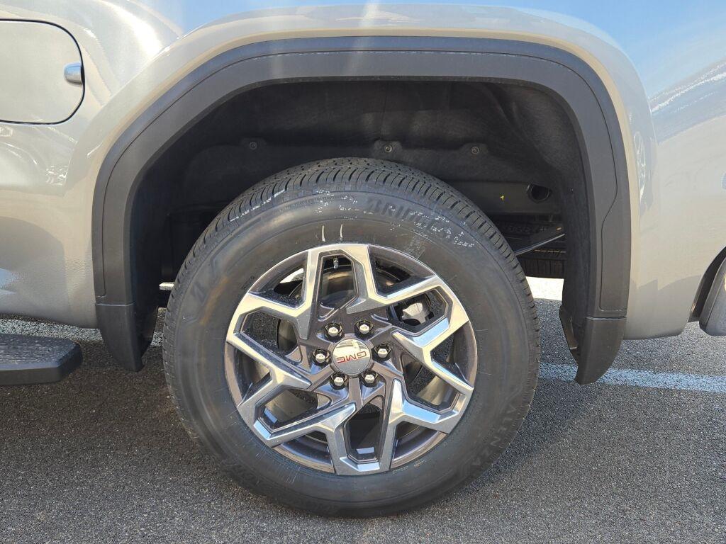 new 2026 GMC Sierra 1500 car, priced at $57,095