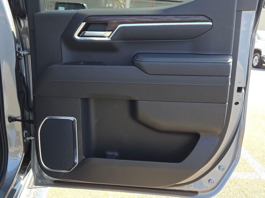 new 2026 GMC Sierra 1500 car, priced at $57,095