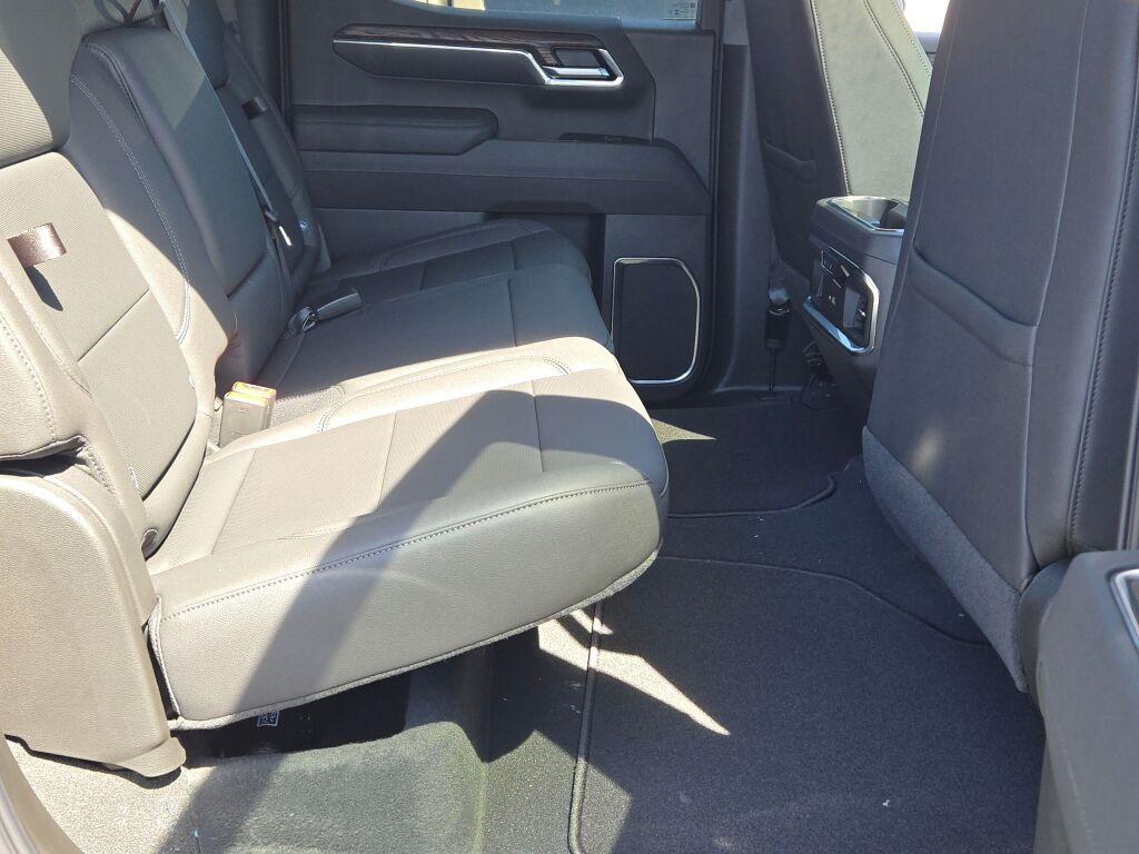 new 2026 GMC Sierra 1500 car, priced at $57,095