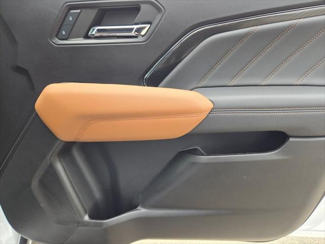 used 2024 GMC Canyon car, priced at $42,995