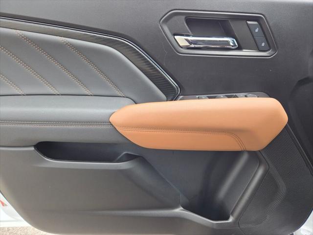 used 2024 GMC Canyon car, priced at $42,995