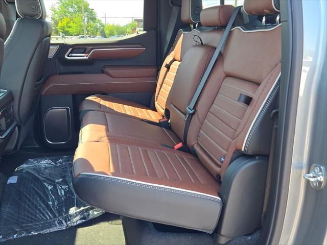 new 2025 GMC Sierra 1500 car, priced at $79,005