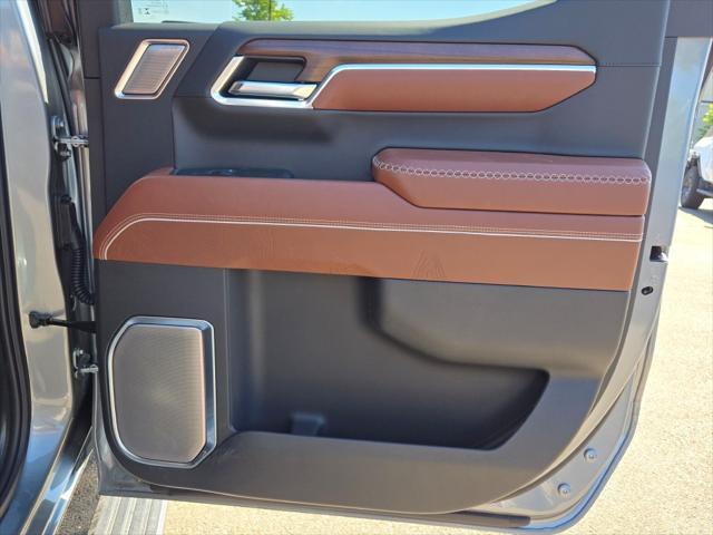 new 2025 GMC Sierra 1500 car, priced at $79,005