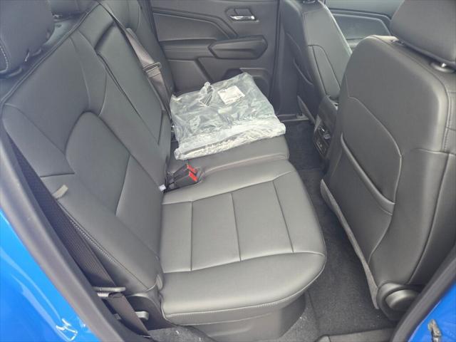new 2025 GMC Canyon car, priced at $50,300