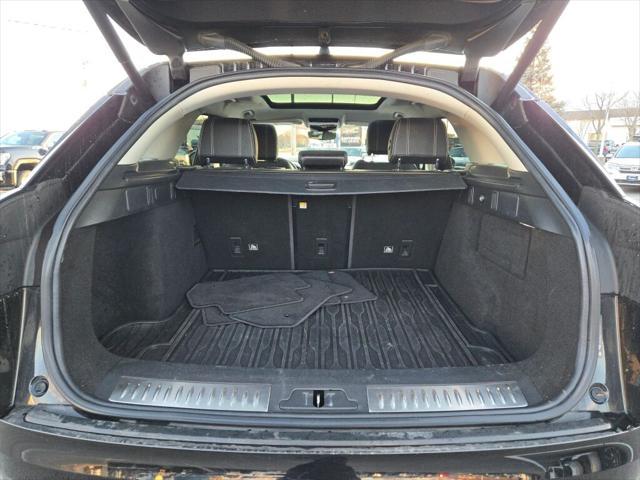 used 2018 Land Rover Range Rover Velar car, priced at $23,995