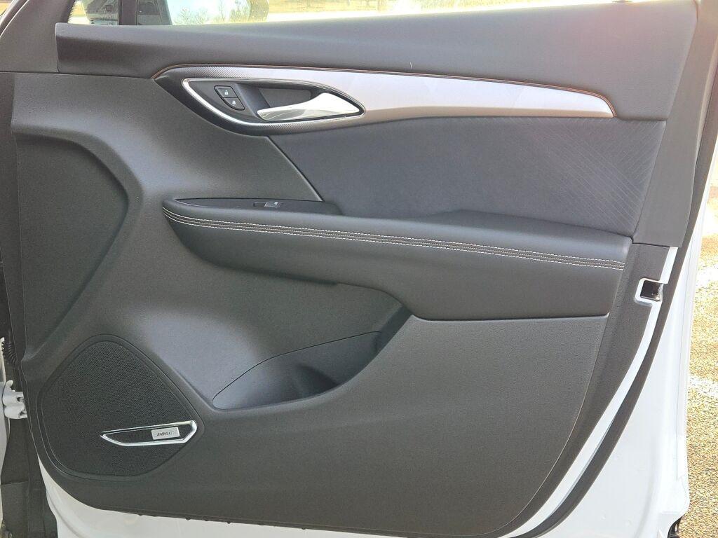 new 2025 Buick Envision car, priced at $38,840