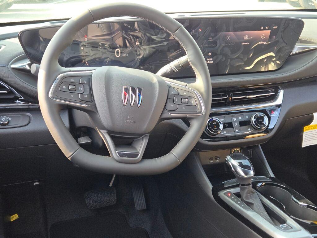 new 2025 Buick Envista car, priced at $26,580