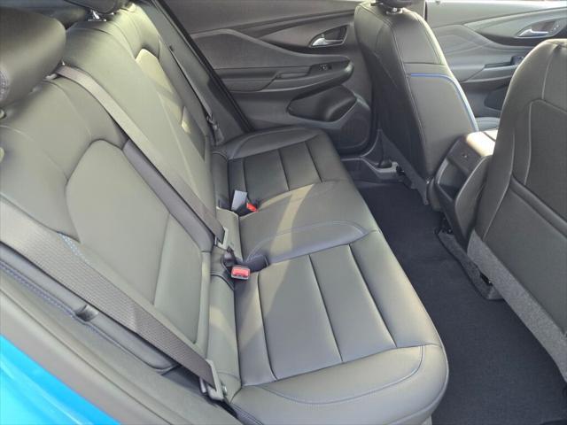 new 2025 Buick Envista car, priced at $26,580