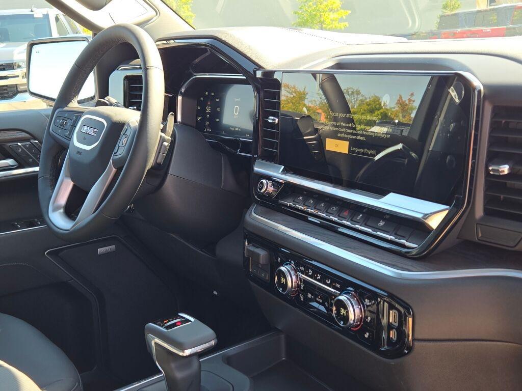 new 2026 GMC Sierra 1500 car, priced at $58,425