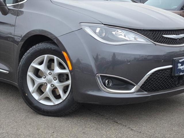used 2017 Chrysler Pacifica car, priced at $13,558