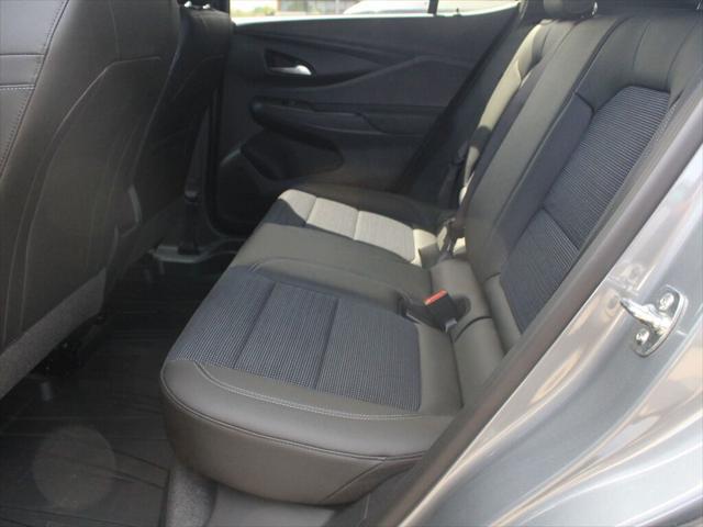 new 2025 Buick Envista car, priced at $27,430