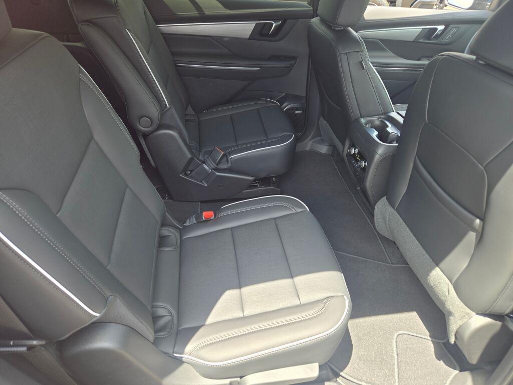 new 2025 Buick Enclave car, priced at $42,090