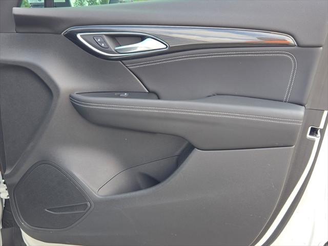 used 2021 Buick Envision car, priced at $22,925