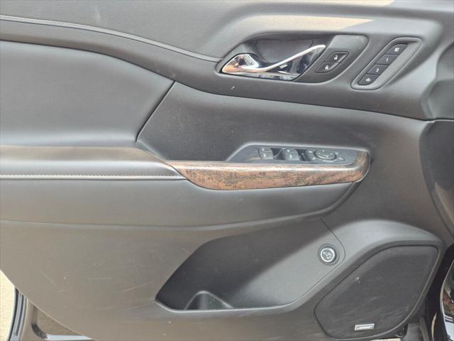 used 2022 GMC Acadia car, priced at $37,595
