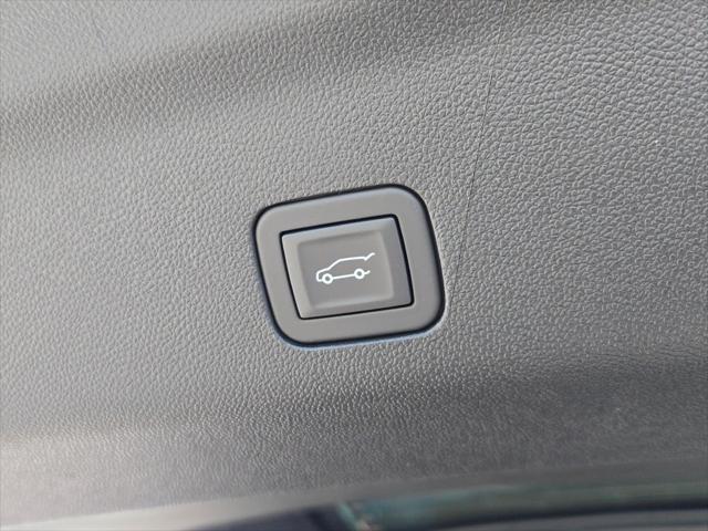 new 2025 GMC Yukon XL car, priced at $86,190