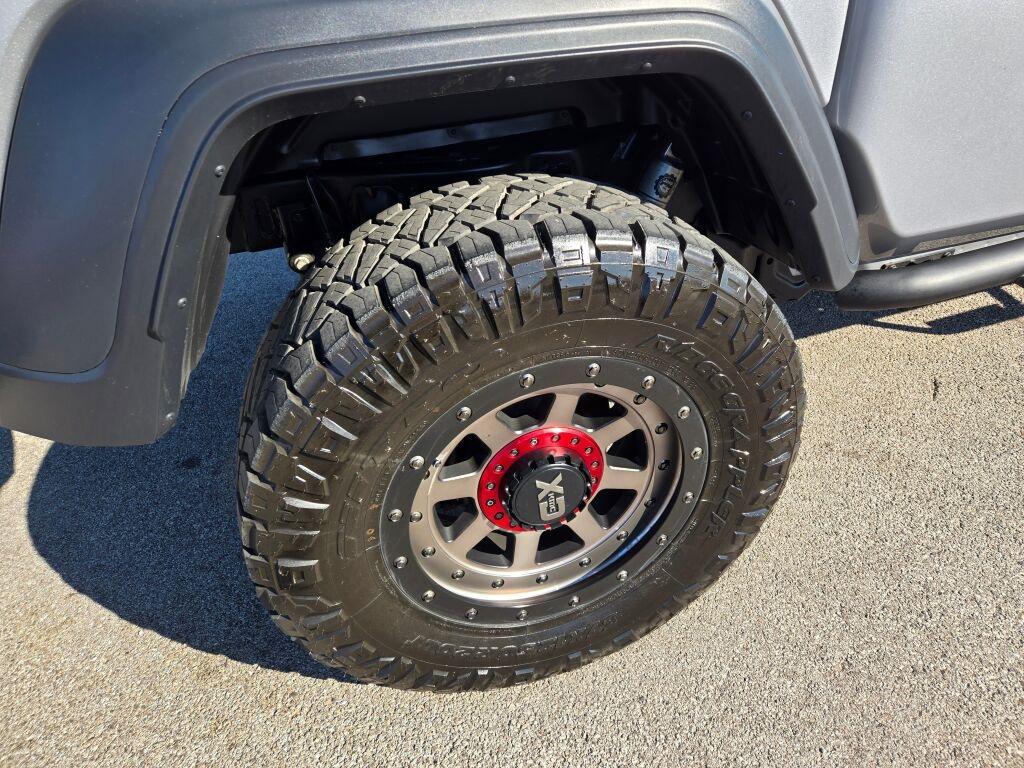 used 2020 Jeep Gladiator car, priced at $27,118