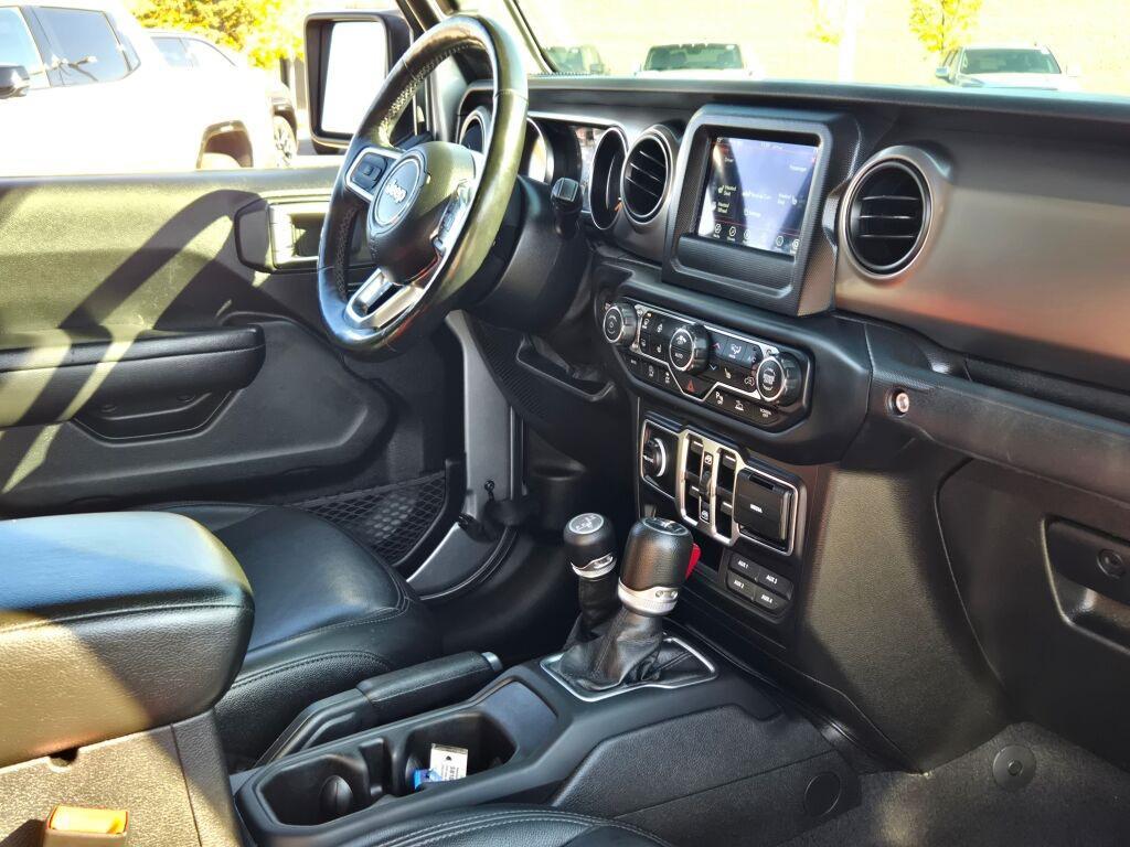 used 2020 Jeep Gladiator car, priced at $27,118