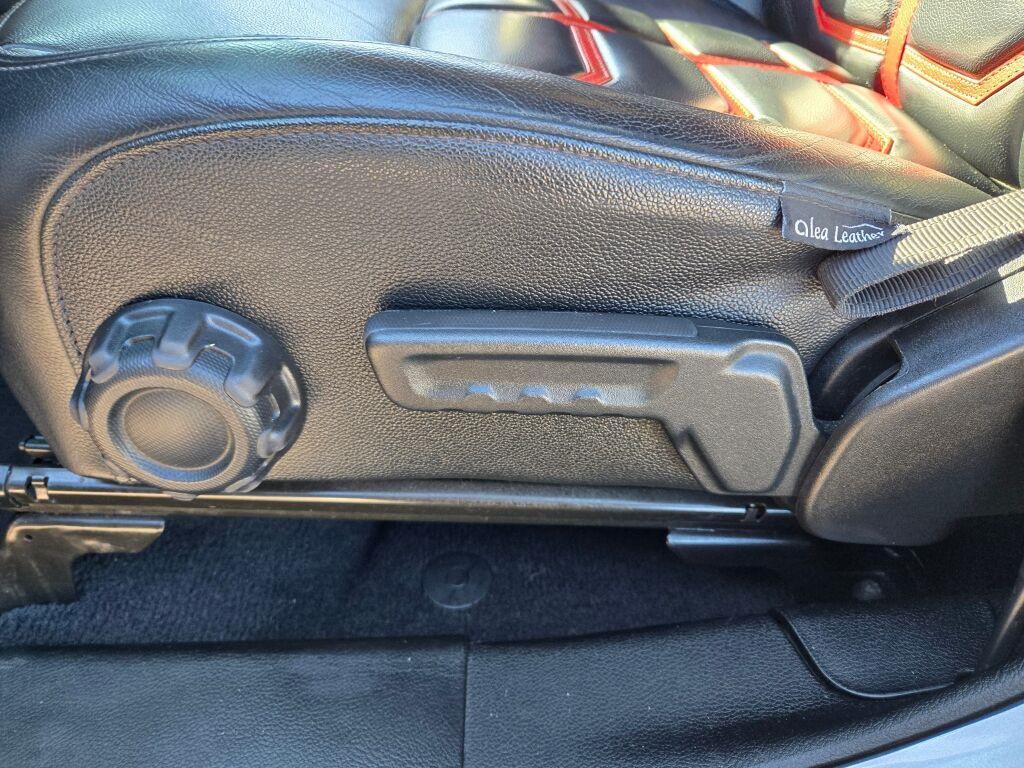 used 2020 Jeep Gladiator car, priced at $27,118