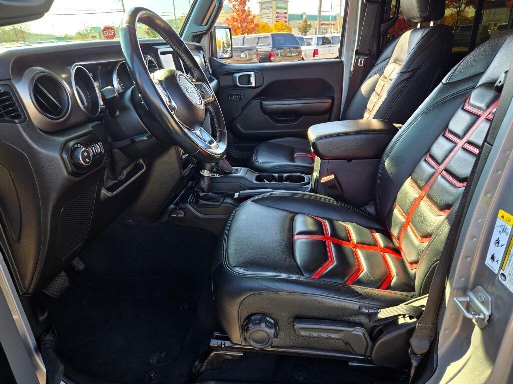 used 2020 Jeep Gladiator car, priced at $27,118