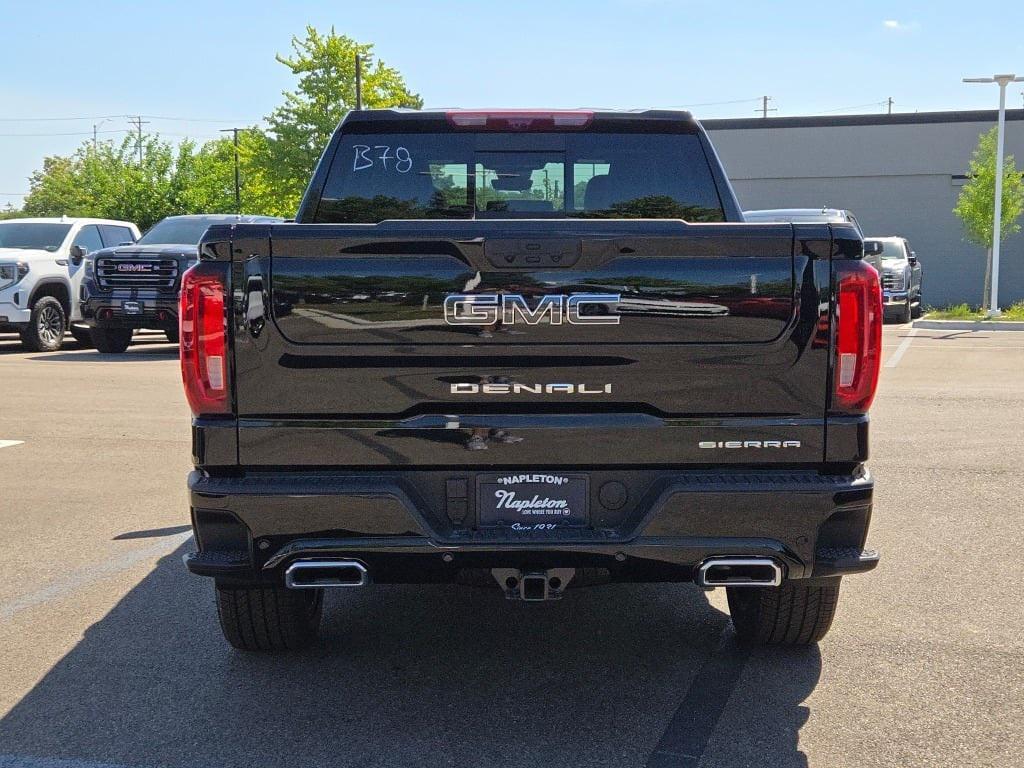 new 2025 GMC Sierra 1500 car, priced at $82,005