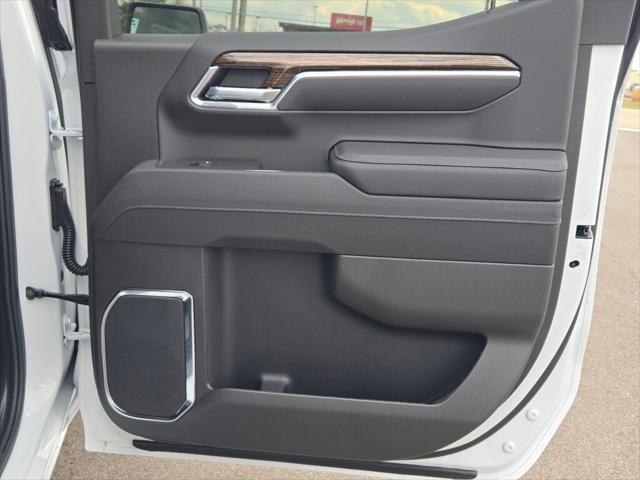 new 2025 GMC Sierra 1500 car, priced at $53,345