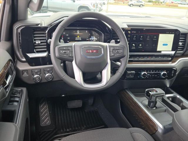 new 2025 GMC Sierra 1500 car, priced at $53,345