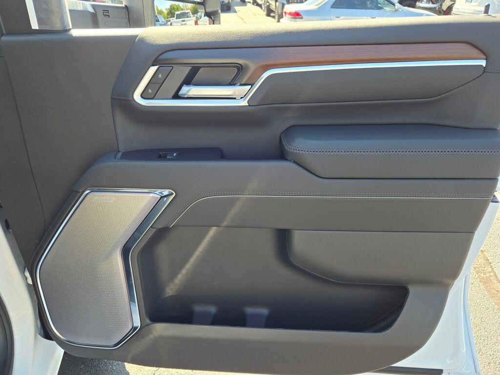 new 2026 GMC Sierra 3500 car, priced at $93,915