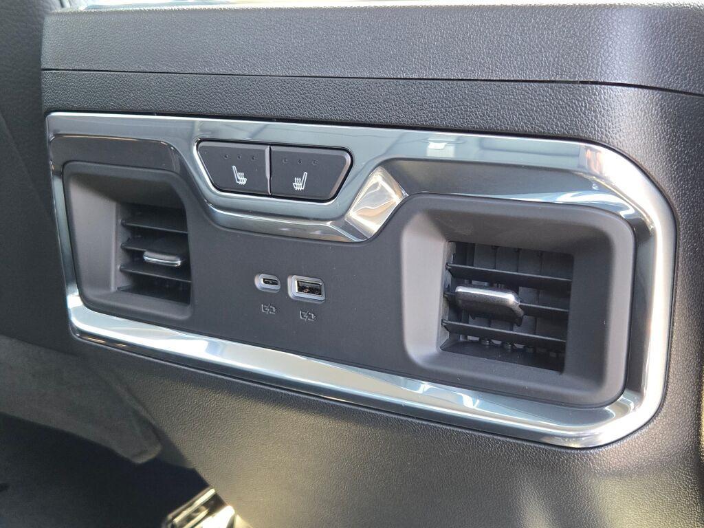 new 2026 GMC Sierra 3500 car, priced at $93,915