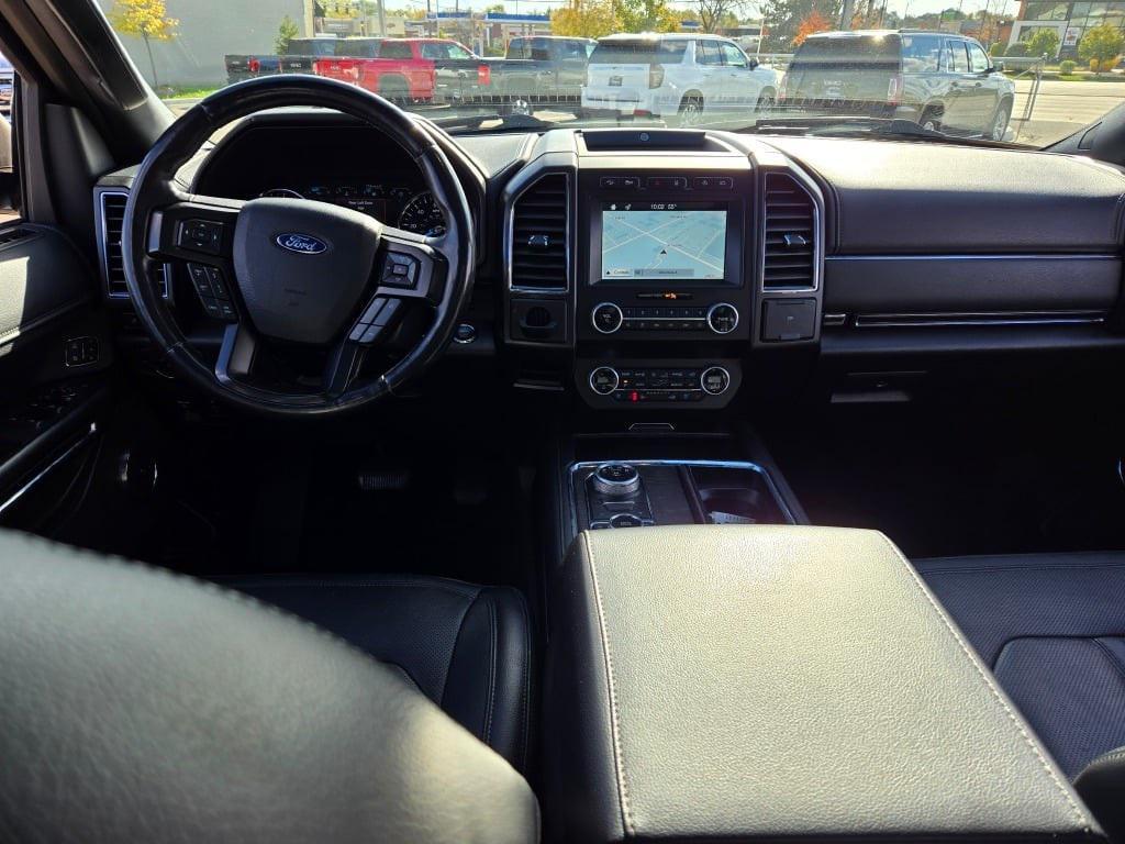 used 2019 Ford Expedition car, priced at $27,118