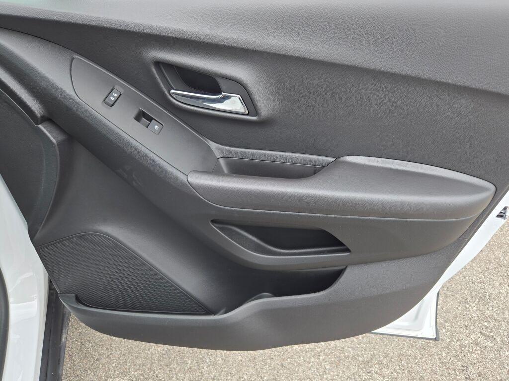 used 2019 Chevrolet Trax car, priced at $16,748