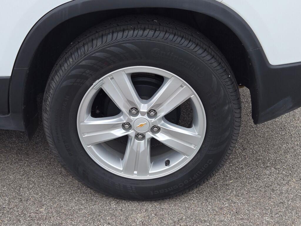 used 2019 Chevrolet Trax car, priced at $16,748