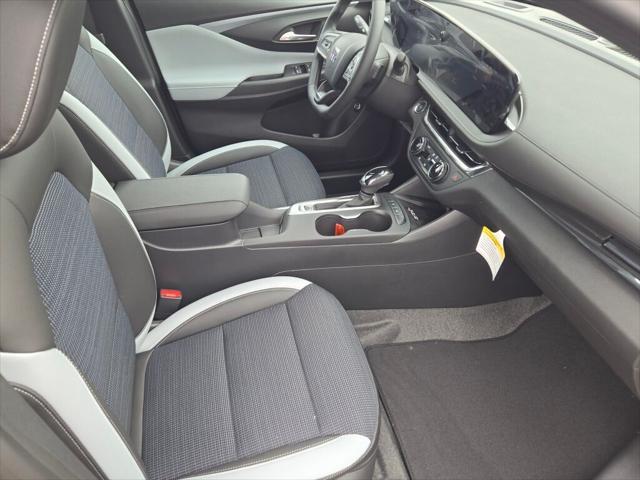 new 2025 Buick Envista car, priced at $27,375