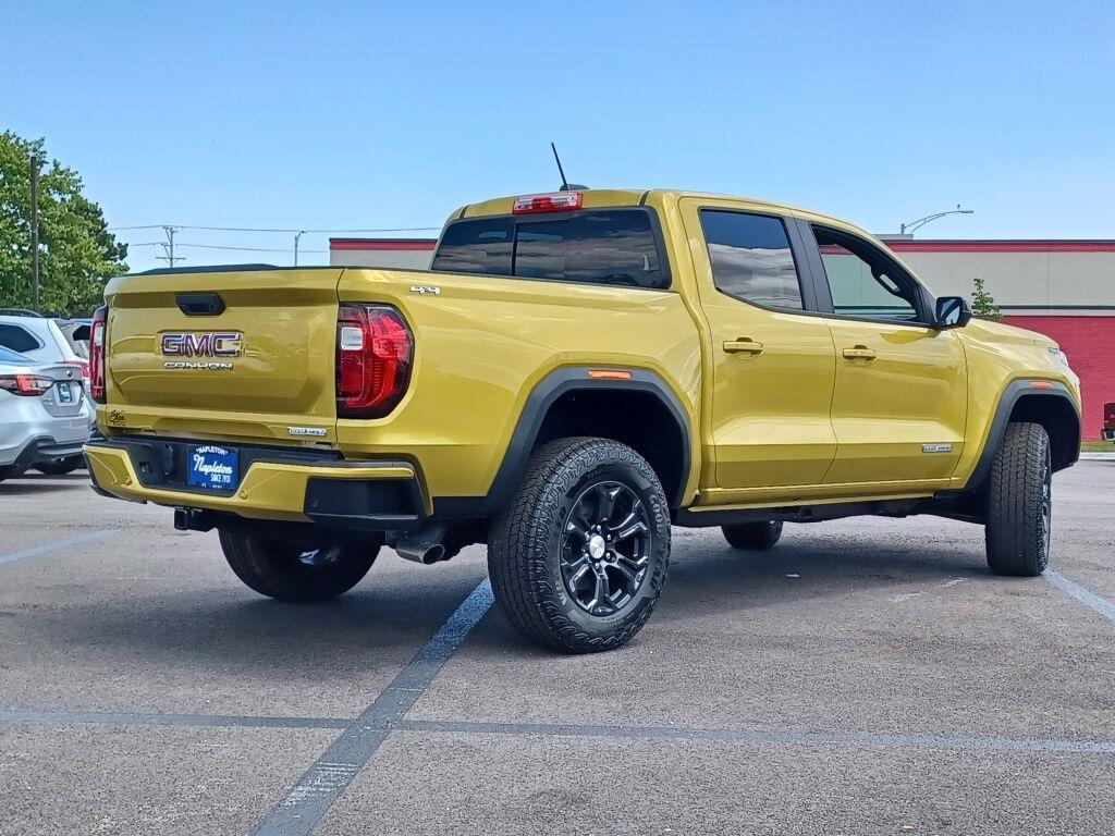 new 2024 GMC Canyon car, priced at $42,595