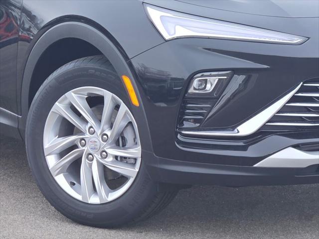 new 2025 Buick Envista car, priced at $28,074