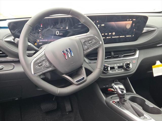 new 2025 Buick Envista car, priced at $28,074