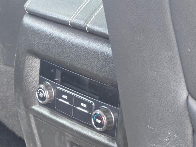 used 2022 Chevrolet Traverse car, priced at $35,995