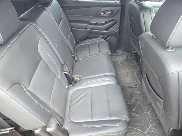 used 2022 Chevrolet Traverse car, priced at $35,995