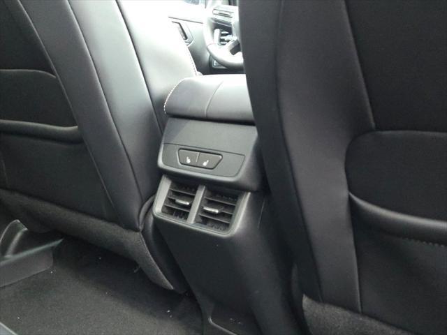 new 2025 GMC Terrain car, priced at $39,035
